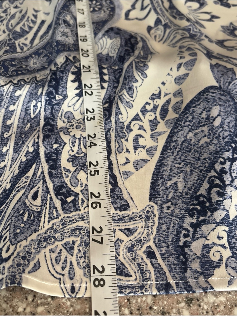 Chico's 2 (L) White/Blue Paisley V-Neck Kimono Sleeves Tie Hem Blouse Coastal - Picture 10 of 10